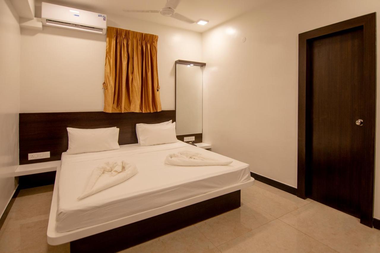 Gopuram Residency Hotel Madurai Exterior photo