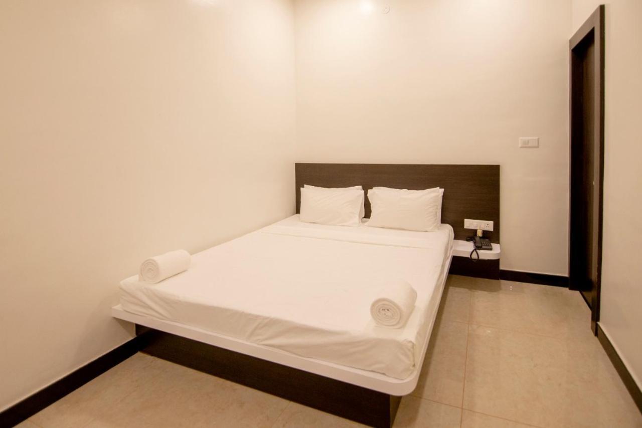 Gopuram Residency Hotel Madurai Exterior photo